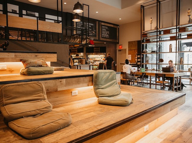 COCO AND THE DIRECTOR